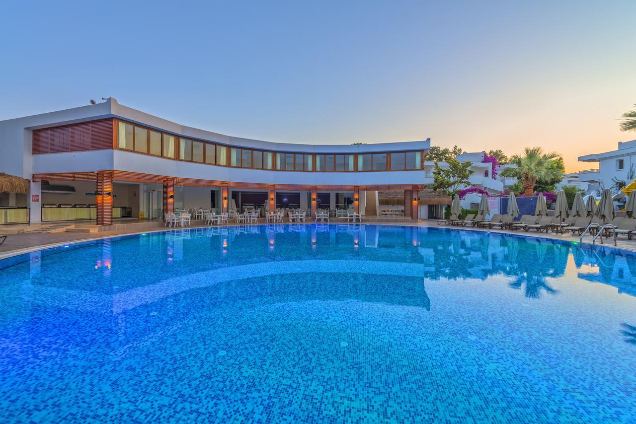 Bendis Beach Hotel Akyarlar Luaran gambar